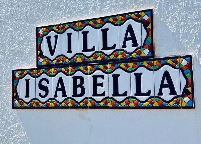 Trendy Isabella Holiday home