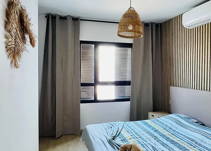 Trendy Isabella, Heated Pool Playa Blanca (Lanzarote)