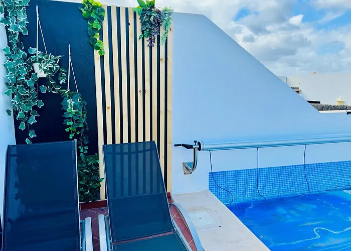 Trendy Isabella, Heated Pool Prázdninový dům *